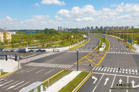 差强人意的道路基础设施,让自动驾驶来修补你吧